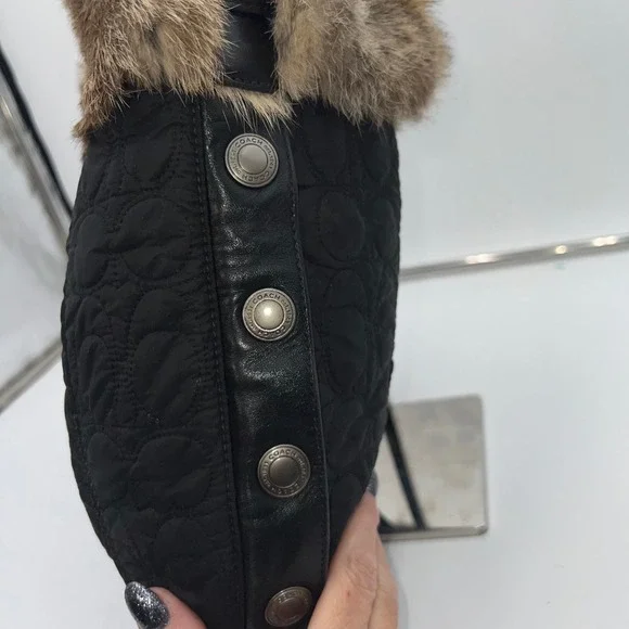 Coach Vintage Black Quilted Fur Trimmed Shoulder Bag Hobo Purse - Picture 16 of 16